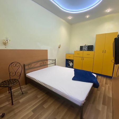 Aleksandr Apartment Odessa Dış mekan fotoğraf