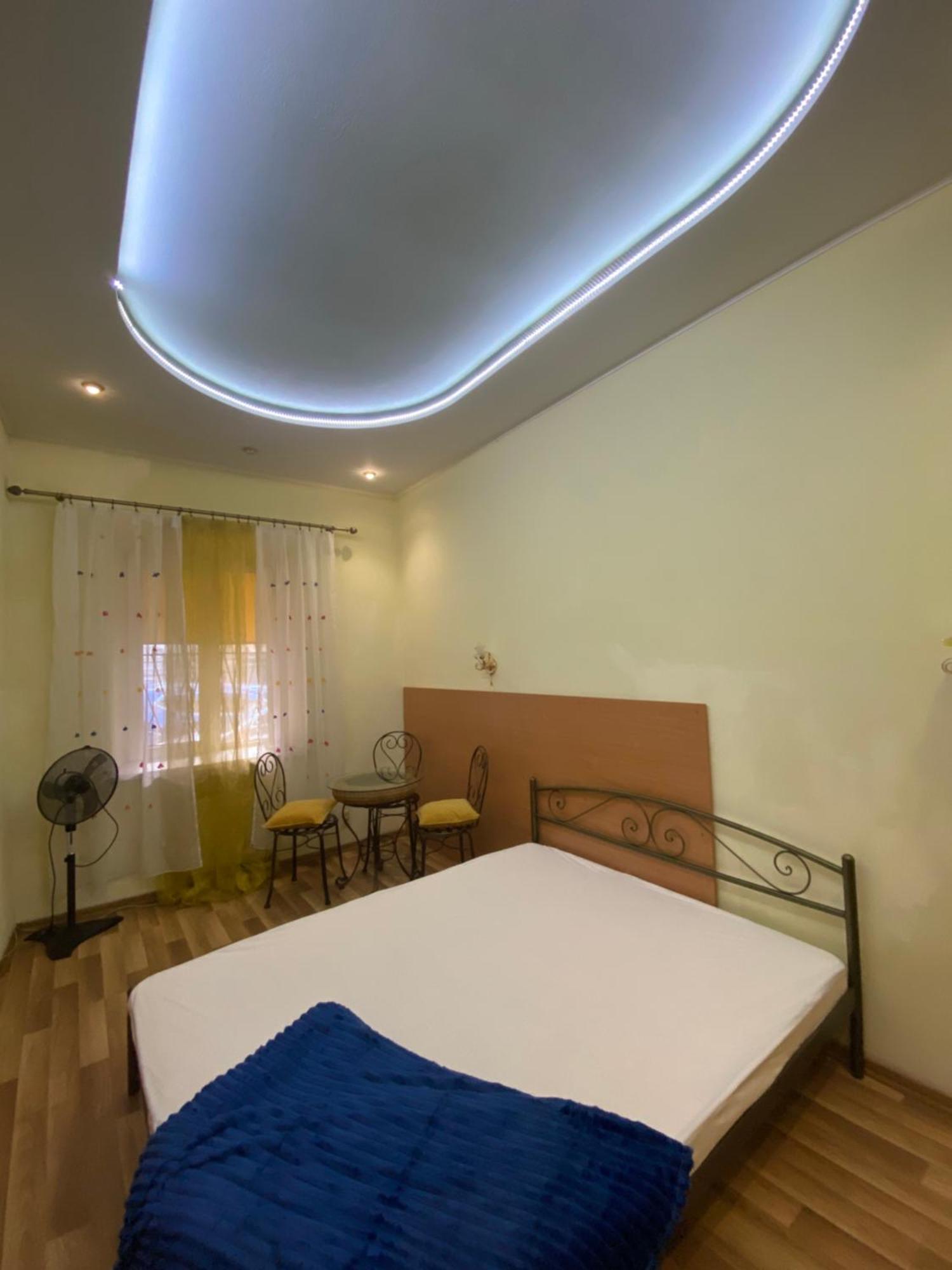 Aleksandr Apartment Odessa Dış mekan fotoğraf