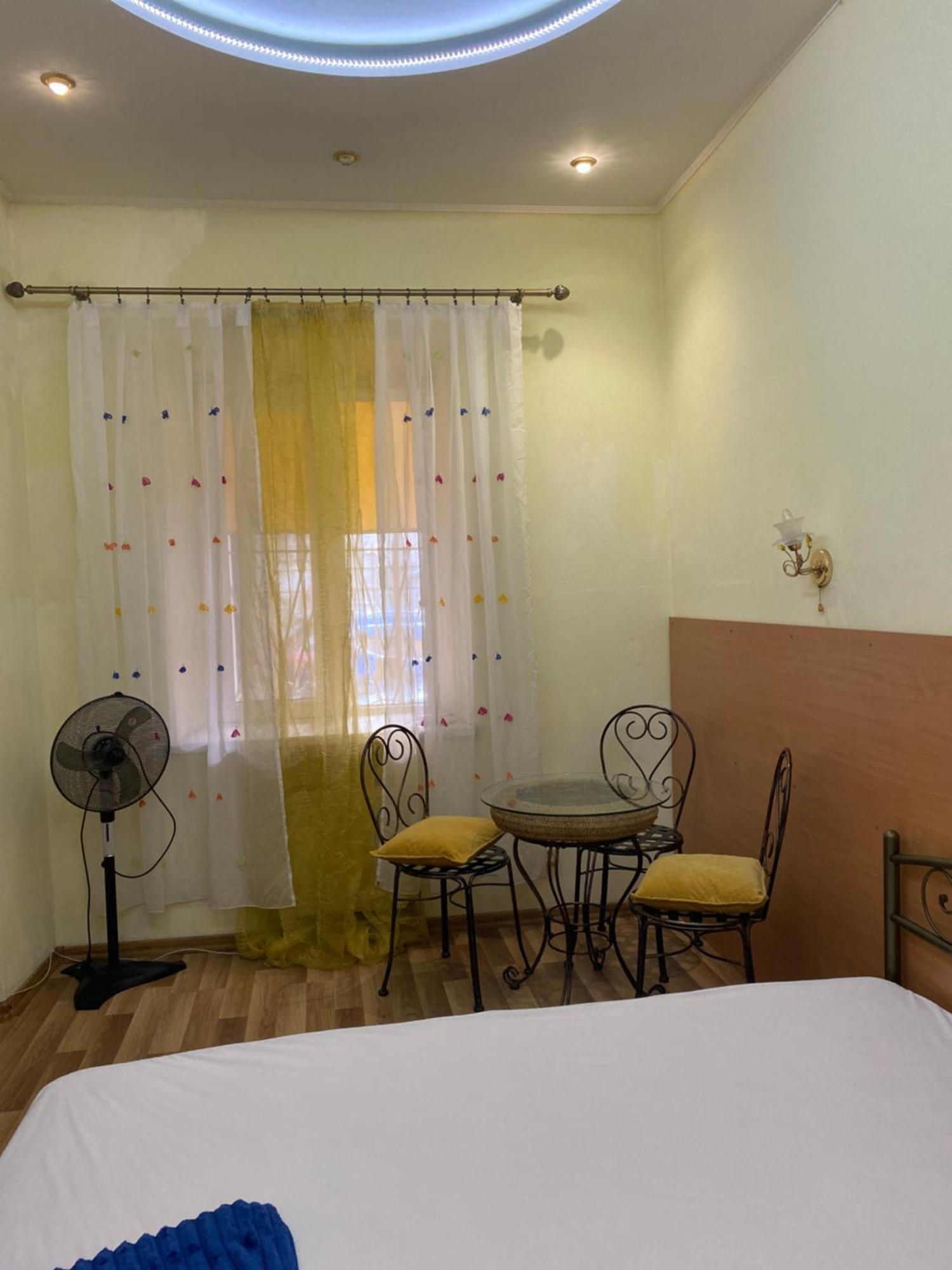 Aleksandr Apartment Odessa Dış mekan fotoğraf